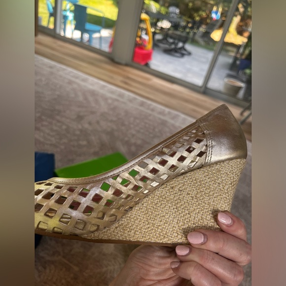 Lilly Pulitzer Gold Wedges - Picture 2 of 13